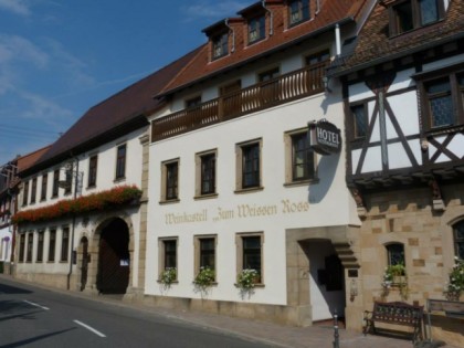 照片: Weinkastell Zum weissen Ross